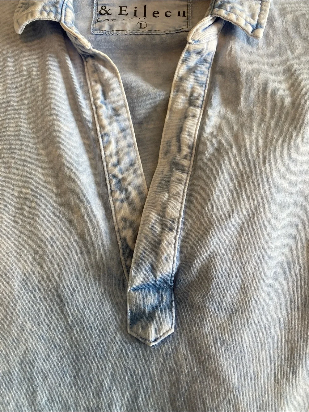 Frank & Eileen Washed Light Blue Patrick Pullover - Picture 5 of 6
